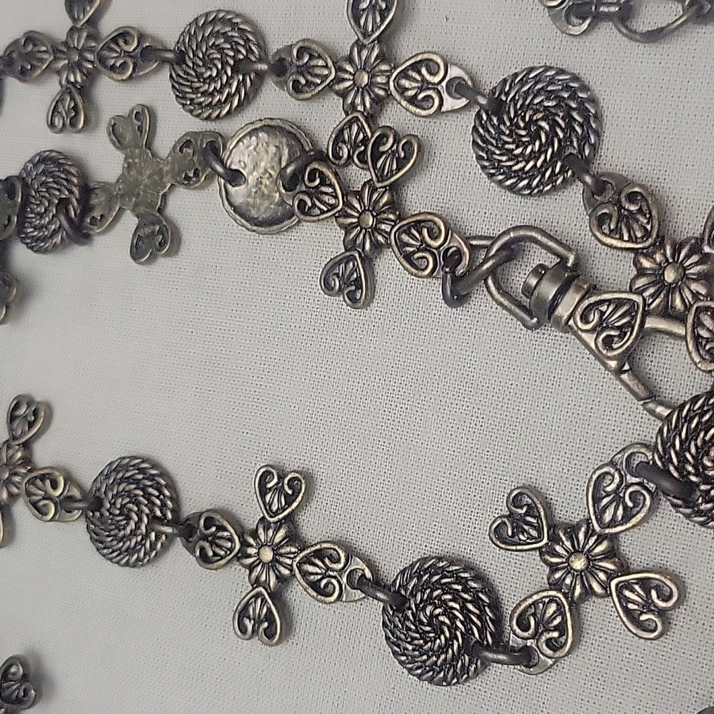 - Belt - Picture 2 of 2